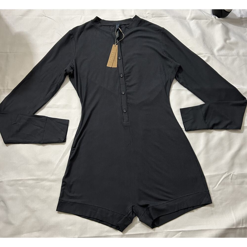 NWT Women's Skims Soft Lounge Henley Romper Charcoal Gray Size Medium